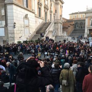 Foto Manifestazione a Roma: i luoghi delle donne non si toccano 2