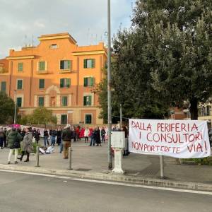 Foto ROMA / Le periferie chiedono più Consultori, modello di sanità pubblica  1