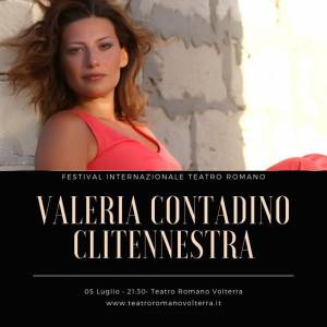 Foto La Clitennestra di Alma Daddario al Teatro Romano di Volterra 2