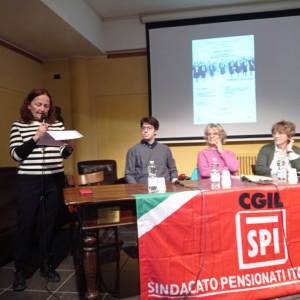 Foto Le copertine di NOIDONNE e il dibattito intergenerazionale sulle lotte per i diritti 1