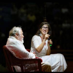 Foto Francesca Albanese, autrice di 'Quando il mondo dorme'. Moni Ovadia alla presentazione 1