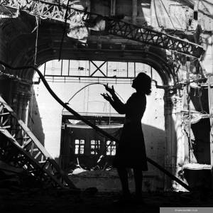 Foto 'Lee Miller. Opere 1930-1955', la grande mostra dell’autunno a CAMERA
  4