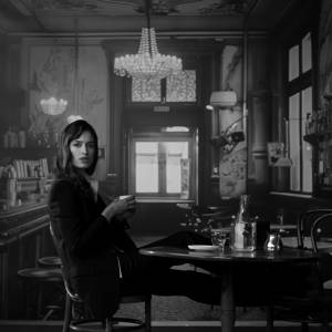 Foto 'Tu pour moi', un inno alla maternità cantato da Clara Luciani 1