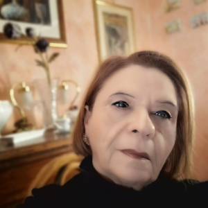 Foto Mi presento: sono Marilena Fonti, scrittrice e traduttrice 1