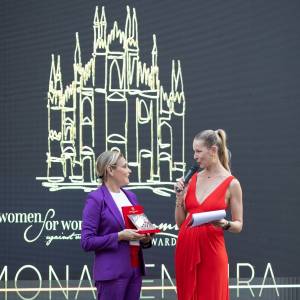 Foto Milano/Women for Women against Violence: 21 storie di donne unite dalla forza di rinascere 7