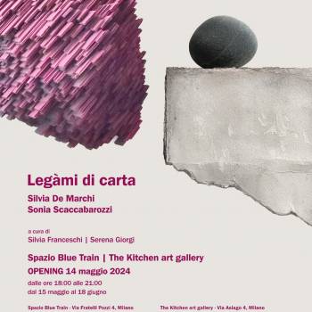 Foto: Silvia De Marchi e Sonia Scaccabarozzi in mostra a Milano con LEGÀMI DI CARTA