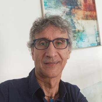 Foto: Premio Clara Sereni / II classificato inediti: 'L’intelligenza delle cose' di Gerardo Caputo 