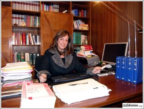 Foto: “Lasciatele lavorare”