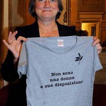 Foto: 'Non sono una donna a sua disposizione': quando l’abuso di potere si interseca con la violenza 