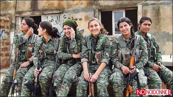 Foto: Kobane libera. Intervista a Ozlem Tanrikulu