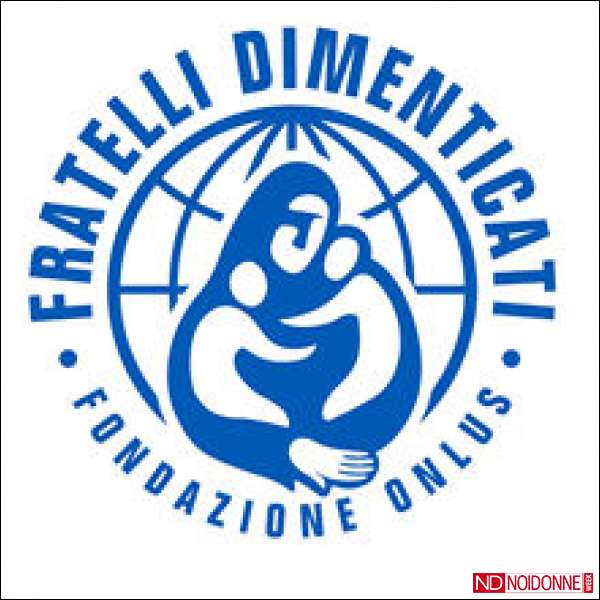 Foto: Lo sviluppo attraverso l'istruzione: i kit scuola di Fratelli Dimenticati