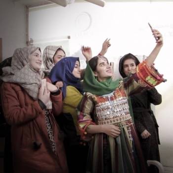 Foto: Bread and Roses: presentato a Cannes un documentario sulla lotta delle donne afghane