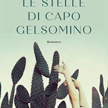 Foto: Elvira Serra e il suo libro Le stelle di Capo Gelsomino 