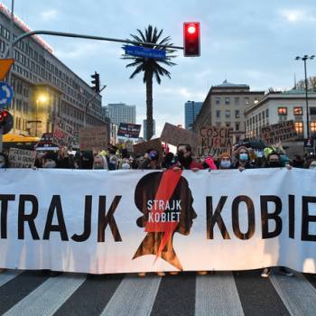 Foto: Avanti nel sostegno alla mobilitazione delle donne polacche